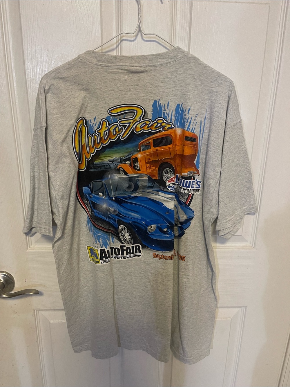 Auto Fair Graphic Tee - Gray with Blue & Orange Car Print